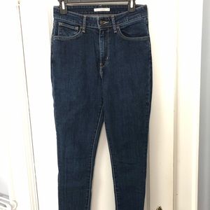 Levi’s 721  high rise skinny - size 27